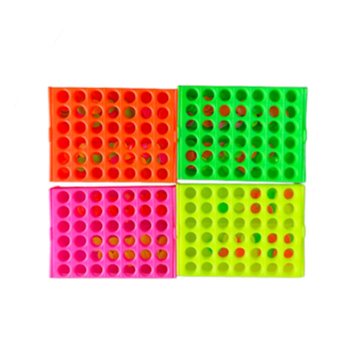 Jogo 4 em Linha - Cores Neon - Em Expositor (32 un.)