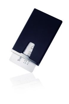 MENU - Porta-cartões em titânio com alarme sonoro (1 un.)