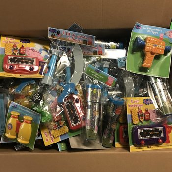 MIX DE BRINQUEDOS PEPPA PIG (100 un.) - Recheio de Arca do Tesouro