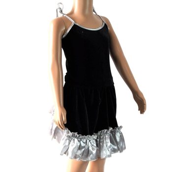 CONJUNTO DE CAMISETA E SAIA PARA CRIANÇAS - TAMANHO 10
