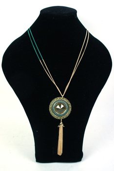 Colar Verde com Pendente (1 un.)