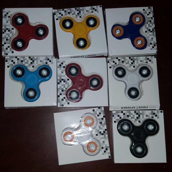 Fidget Spinners / Hand Spinners (Febre 2017)