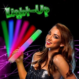Bast&otilde;es de Espuma LED - Multicoloridos em Display (24 un.)